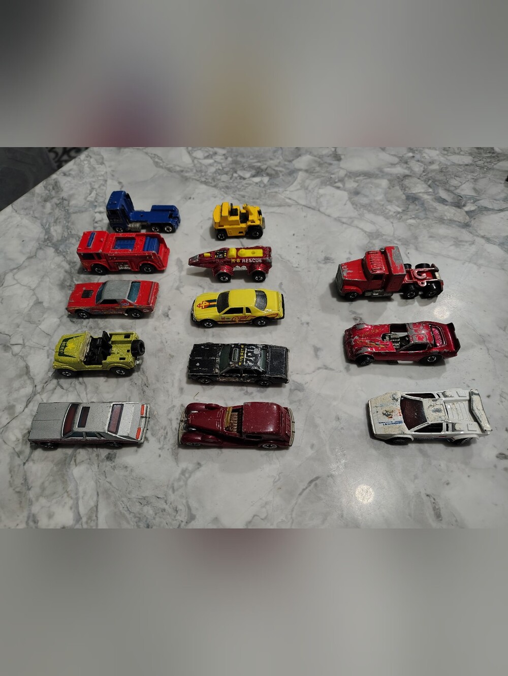 Vintage Hot Wheels Diecast Cars (13)